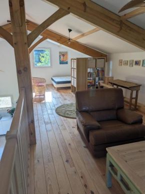 Casayean entre pins et océan